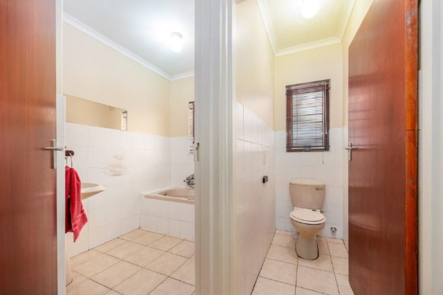 4 Bedroom Property for Sale in Soneike Western Cape